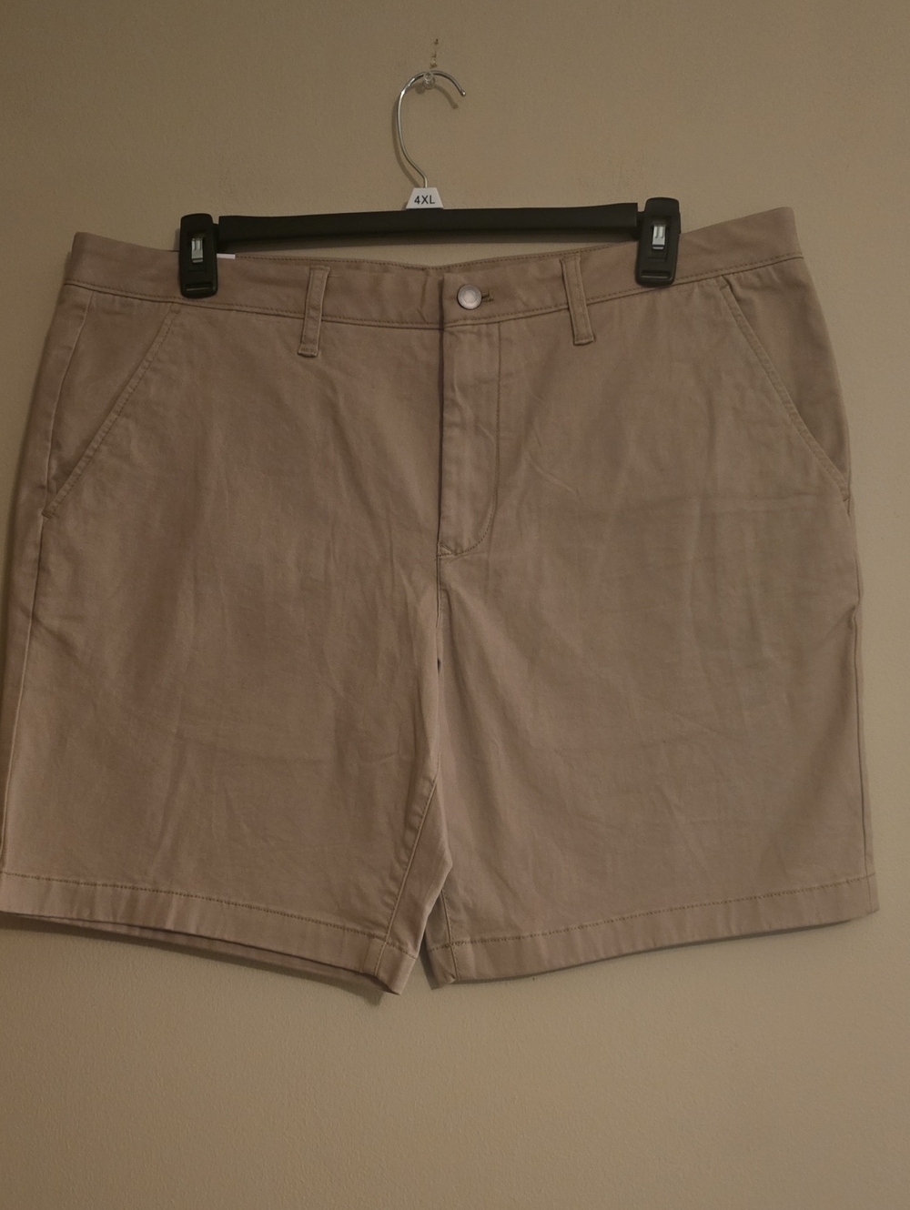 New Men's‎ Size 40 Classic Khaki Tan Flat Front Shorts